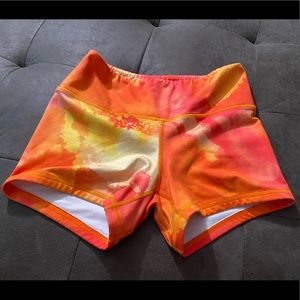 FLEO Power High Rise Shorts